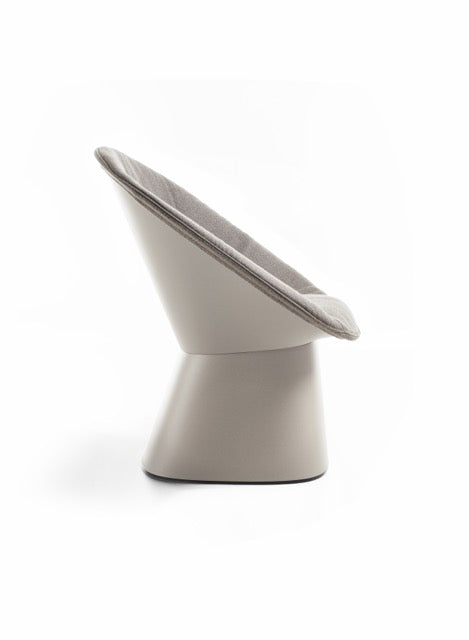 Sensu Outdoor Lounge Chair - Upholstered