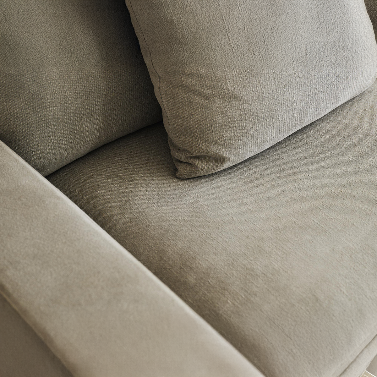 Bayer Sofa