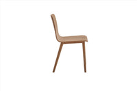 Tam Chair V2, view 2