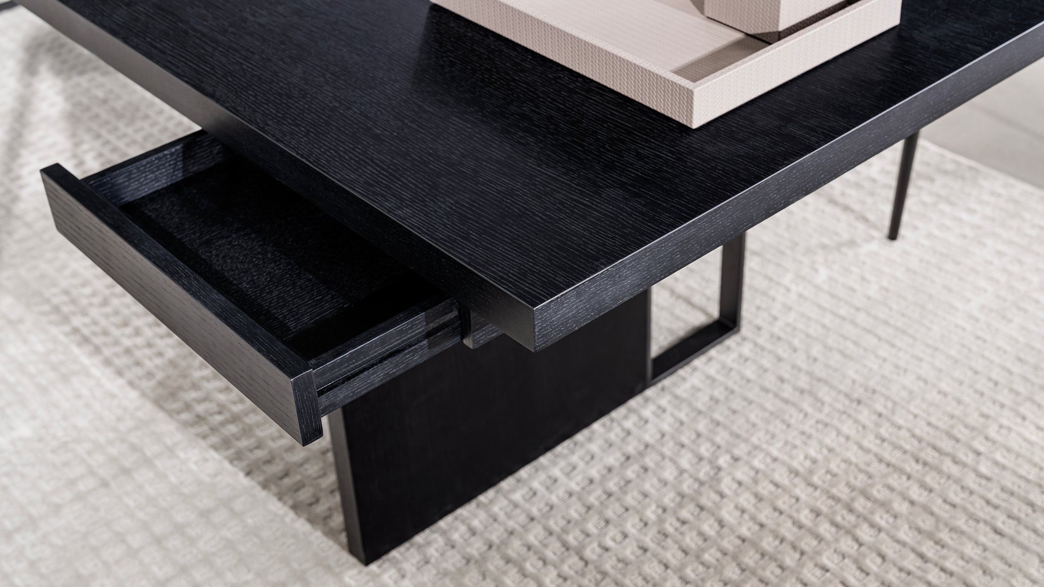 Time Desk, detail