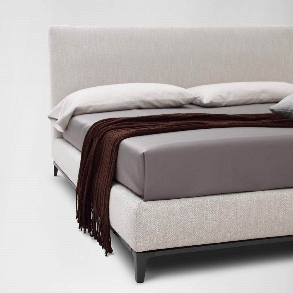 Crescent Queen Bed, detail