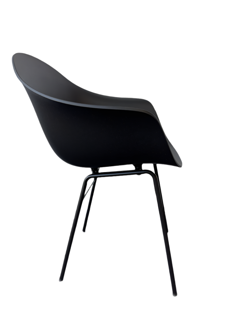 Ta Armchair, view 3