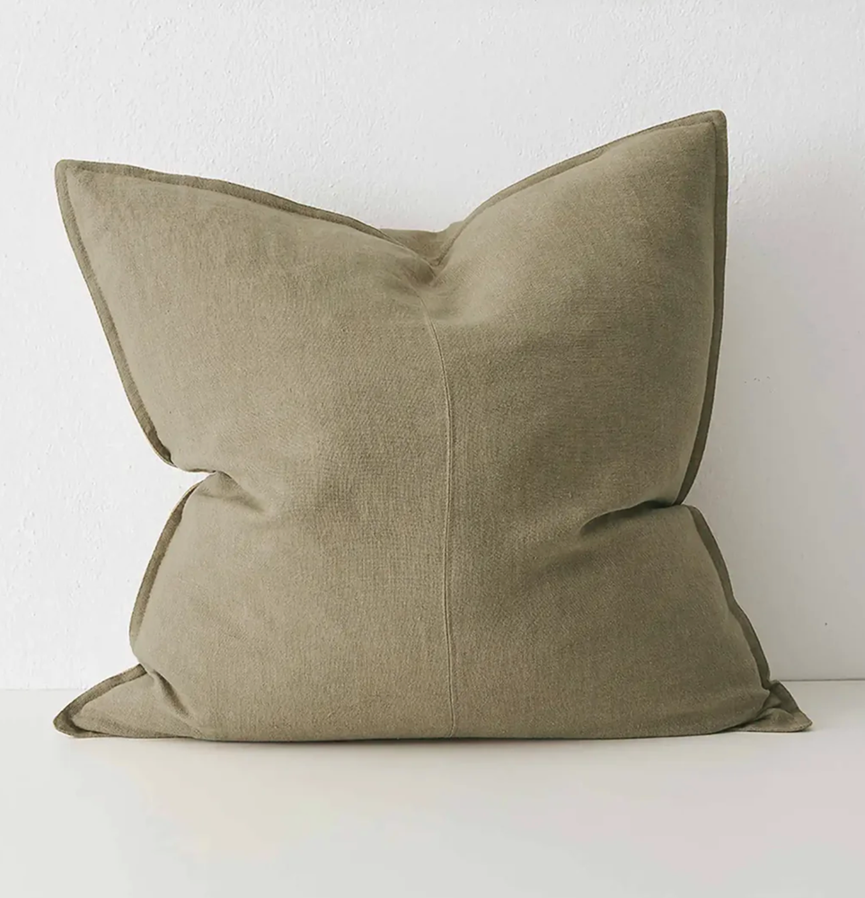 Como Cushion 60x60 in clay, view 3